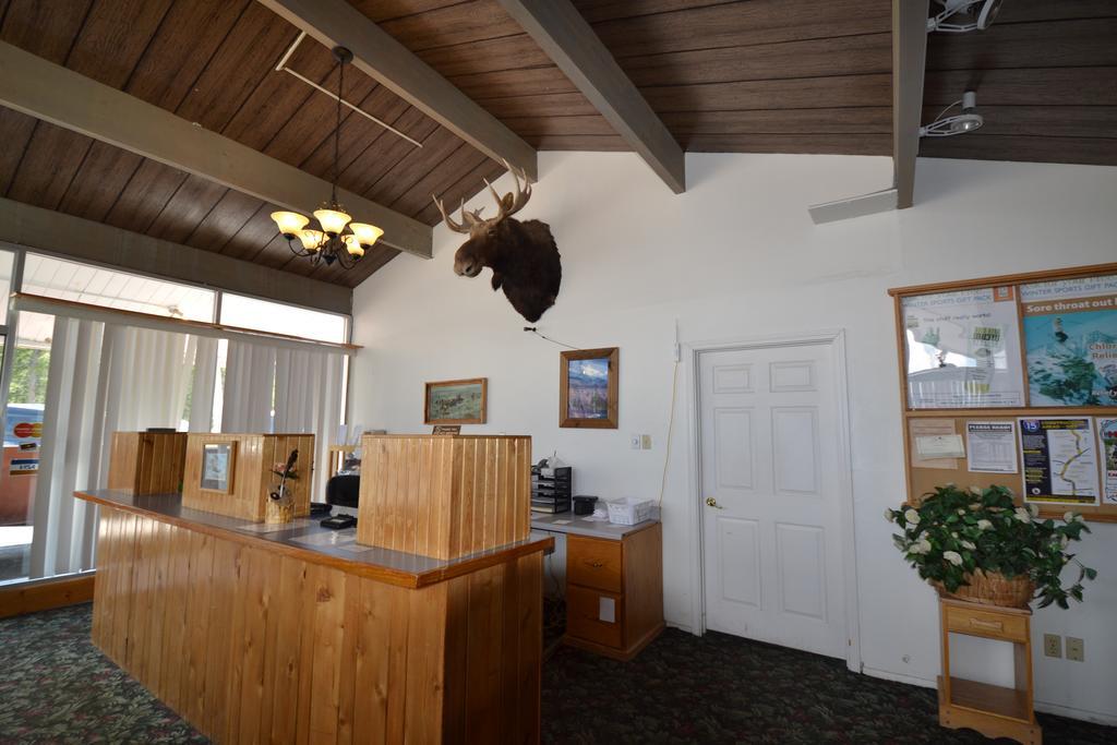 Dude & Roundup Μοτέλ West Yellowstone Εξωτερικό φωτογραφία