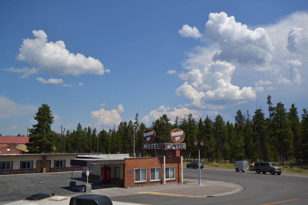 Dude & Roundup Μοτέλ West Yellowstone Εξωτερικό φωτογραφία